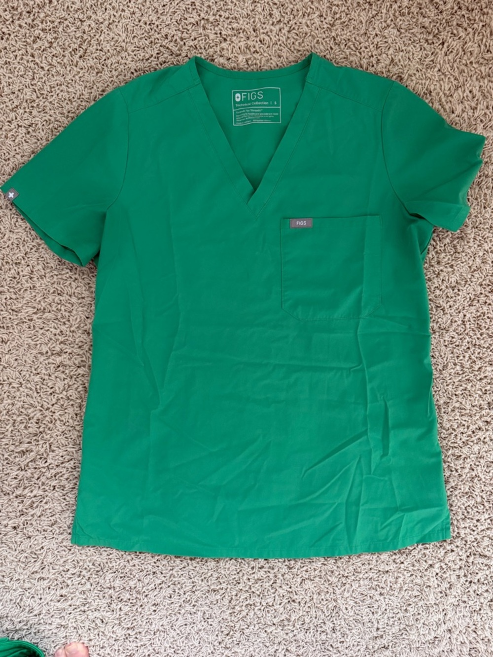 Figs Safety Green Medical Scrub Set - V-Neck Top & Elastic Waist Pants - Picture 2 of 4
